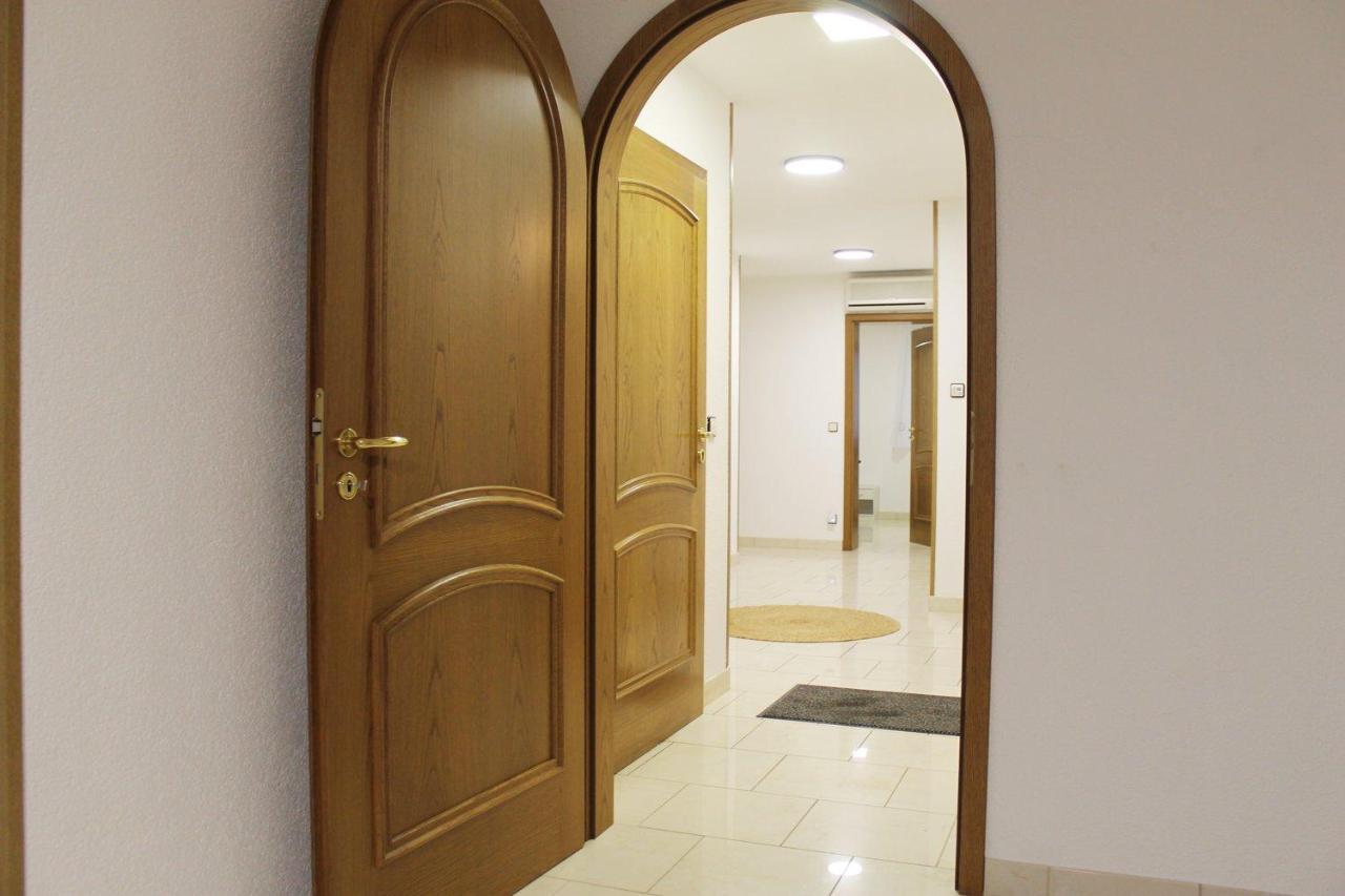 Spacious Apartment In Industrial Area Λούντβιχσμπουργκ Εξωτερικό φωτογραφία